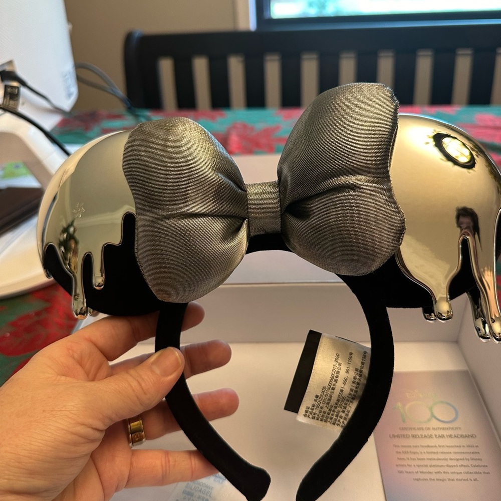 New - Disney Platinum Celebration Drip 100 Anniversary Minnie Ears Headband